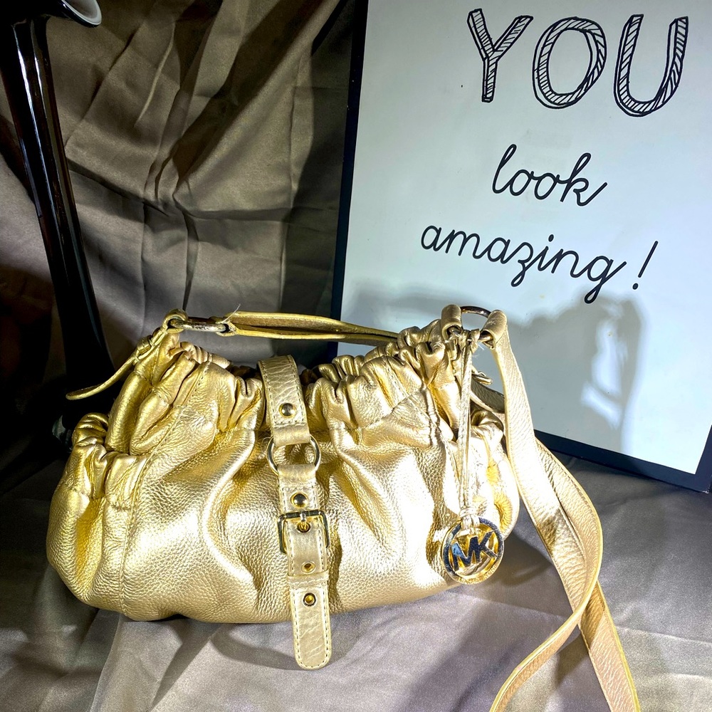 Micheal kors purse